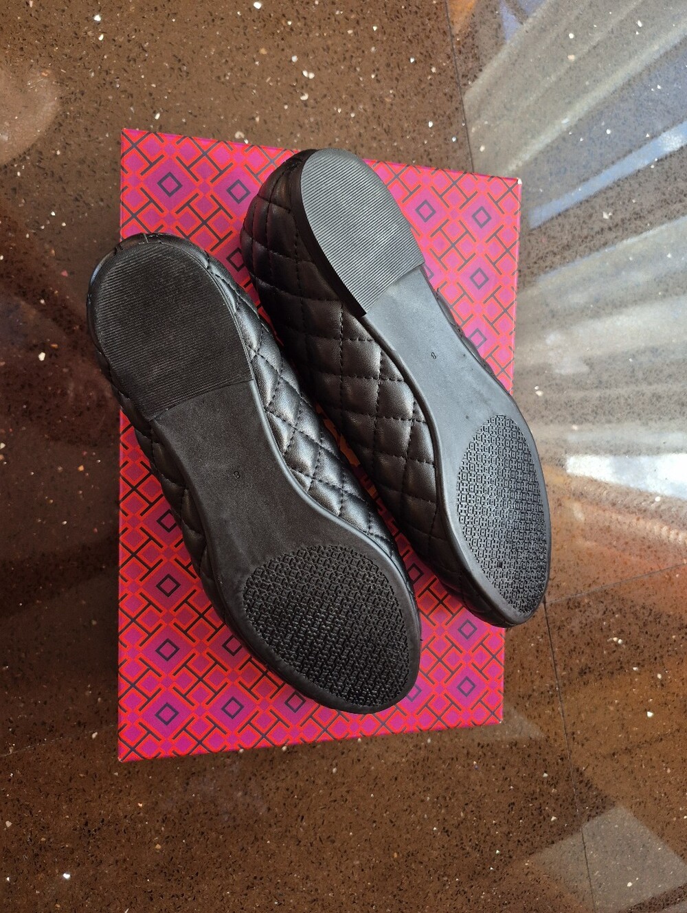 Tory Burch Black Quilted Leather Logo Cap-Toe Flats - Picture 5 of 7